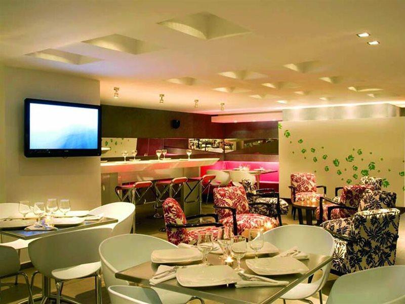 San Simon Hotel Pereira By Soratama Kültér fotó The interior of the restaurant